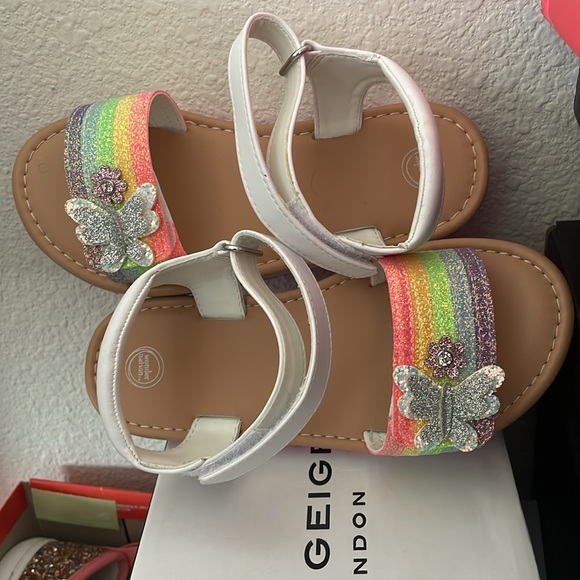 Rainbow Sandals - Picture 4 of 4